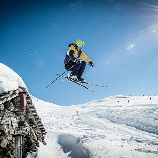 Traumhafter Sonnenskilauf